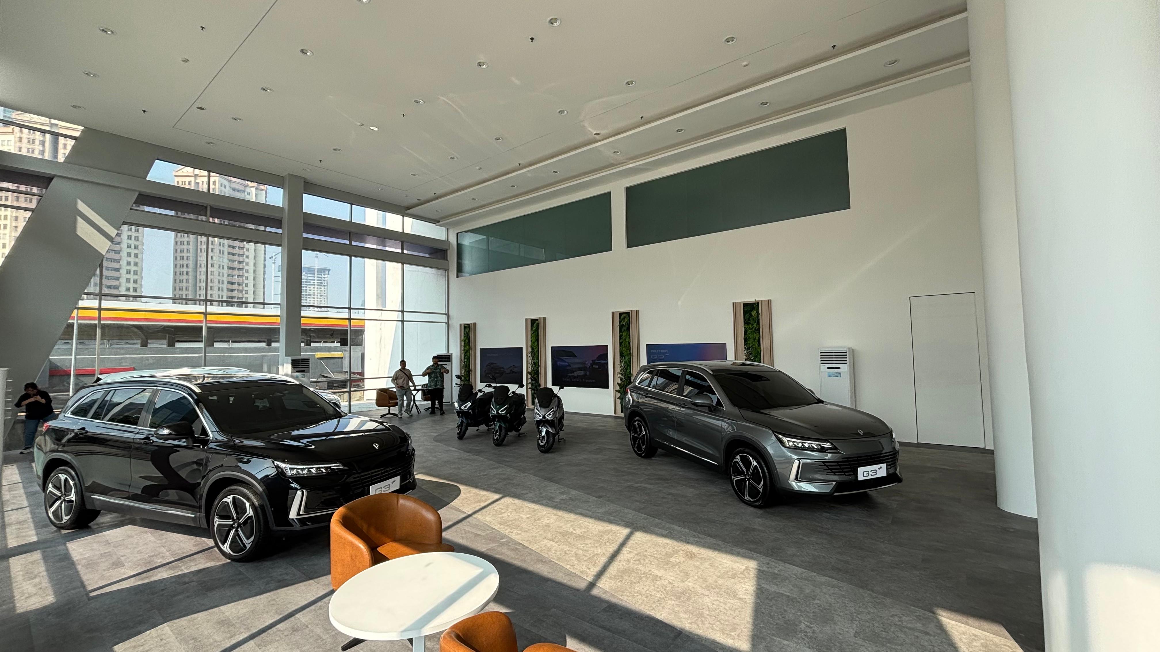 showroom polytron ev