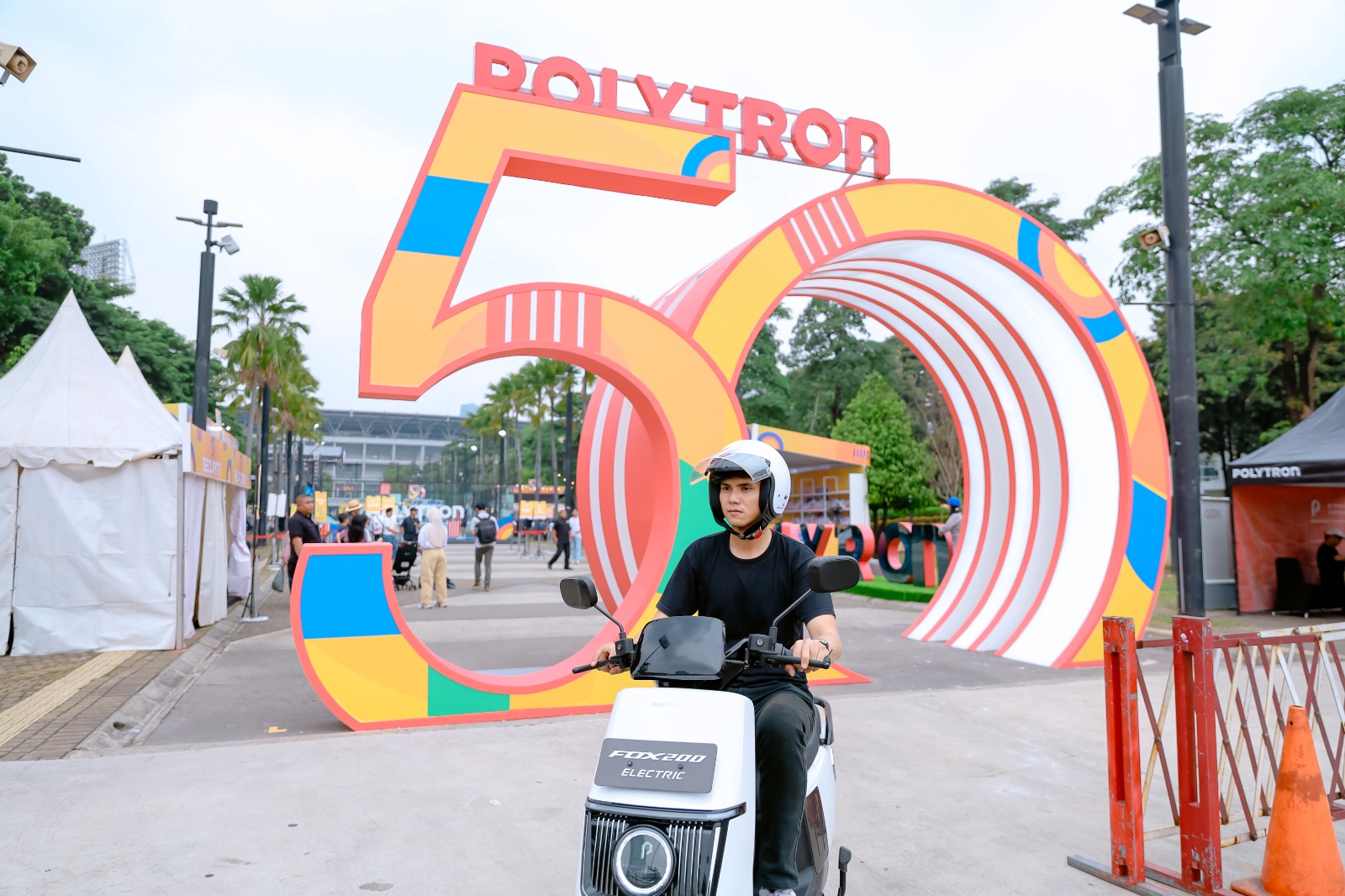 TEST RIDE POLYTRON FEST