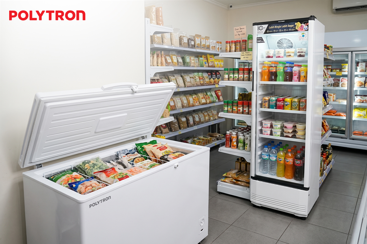 perbedaan showcase dan chest freezer